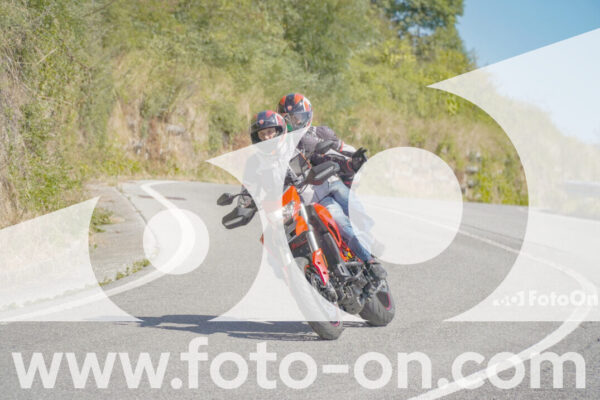 <h1 class="product-title">thumb_FF108764</h1>