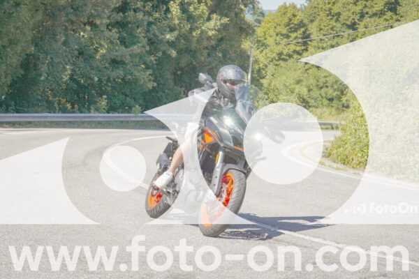 <h1 class="product-title">thumb_FF108803</h1>