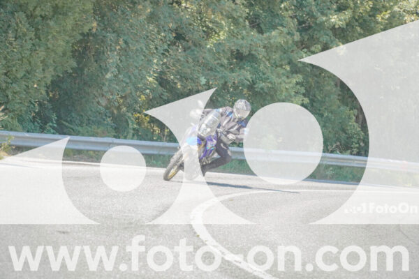 <h1 class="product-title">thumb_FF108805</h1>
