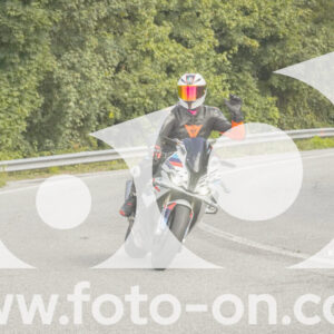 thumb_FF108806-1
