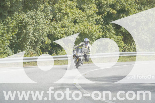 <h1 class="product-title">thumb_FF108836</h1>
