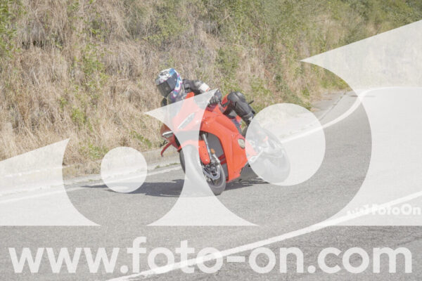 <h1 class="product-title">thumb_FF108861</h1>