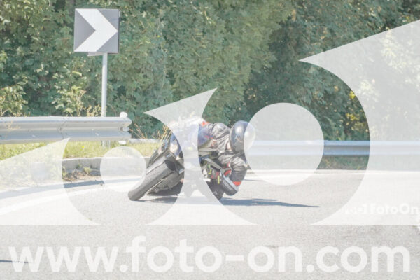 <h1 class="product-title">thumb_FF108931</h1>