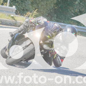 thumb_FF108969