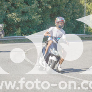 thumb_FF108996