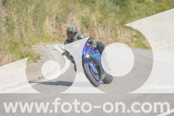 <h1 class="product-title">thumb_FF109129</h1>