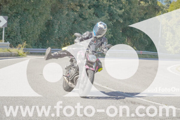 <h1 class="product-title">thumb_FF109232</h1>