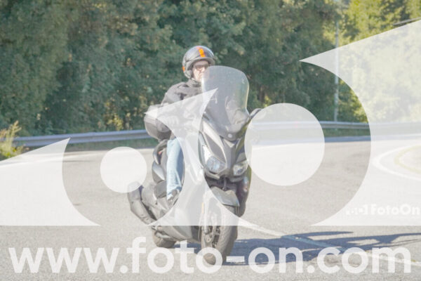 <h1 class="product-title">thumb_FF109283</h1>