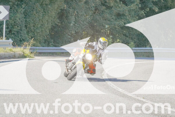 <h1 class="product-title">thumb_FF109309_1_2</h1>