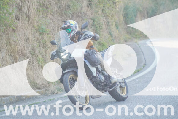 <h1 class="product-title">thumb_FF109470</h1>