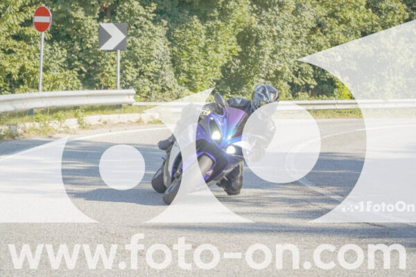 <h1 class="product-title">thumb_FF109566</h1>