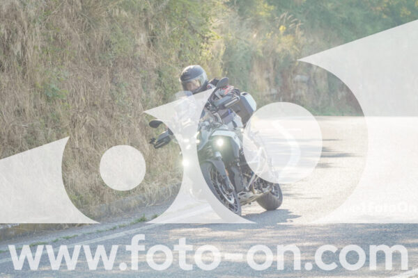 <h1 class="product-title">thumb_FF109604</h1>