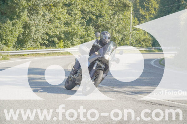 <h1 class="product-title">thumb_FF109643</h1>