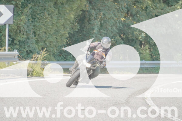 <h1 class="product-title">thumb_FF109675_1</h1>