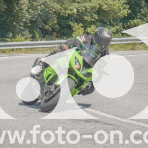 thumb_FF109706_1