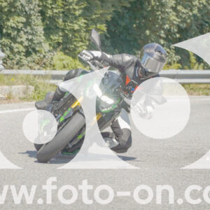 thumb_FF109716_1_2