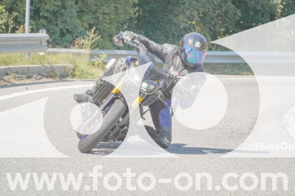 <h1 class="product-title">thumb_FF109721_1</h1>