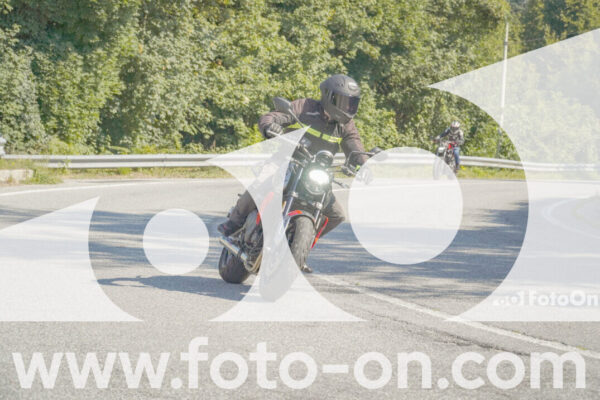 <h1 class="product-title">thumb_FF109738</h1>