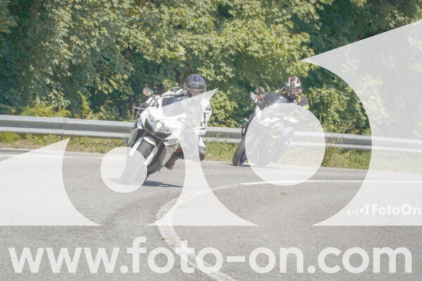<h1 class="product-title">thumb_FF109761_1</h1>