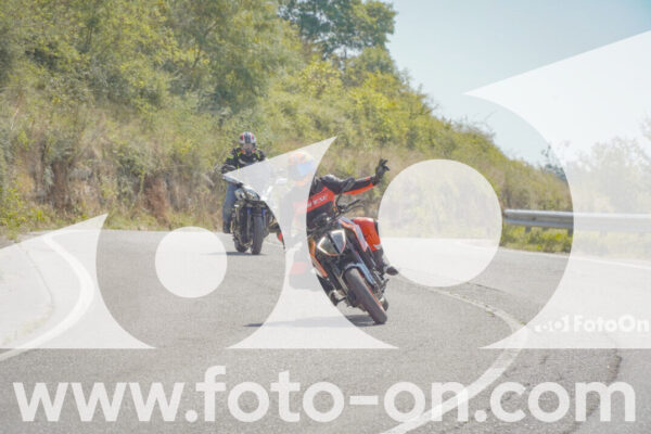 <h1 class="product-title">thumb_FF109778</h1>
