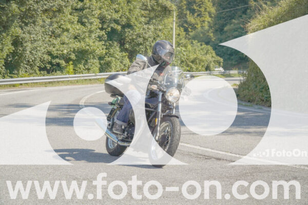 <h1 class="product-title">thumb_FF109783</h1>