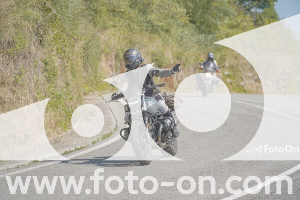 <h1 class="product-title">thumb_FF109815</h1>