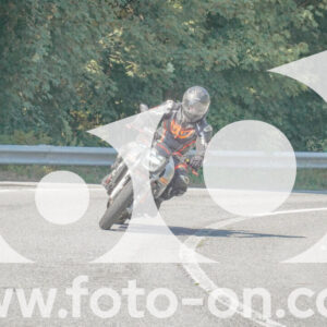 thumb_FF109843_1