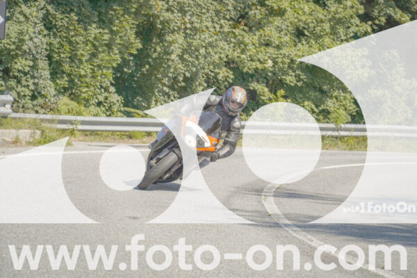 <h1 class="product-title">thumb_FF109902</h1>