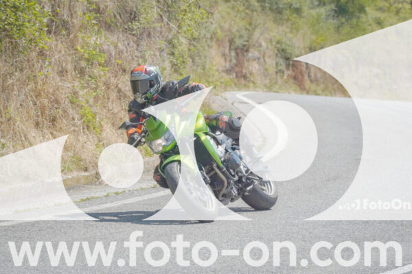 <h1 class="product-title">thumb_FF109924</h1>