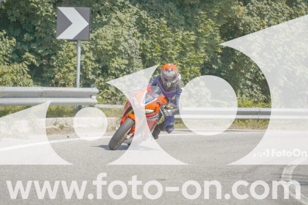 <h1 class="product-title">thumb_FF109934</h1>
