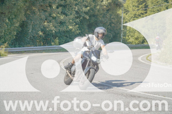 <h1 class="product-title">thumb_FF109949_1</h1>