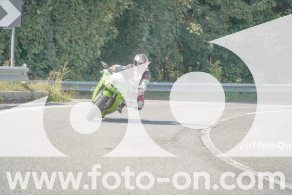 <h1 class="product-title">thumb_FF109980_1</h1>