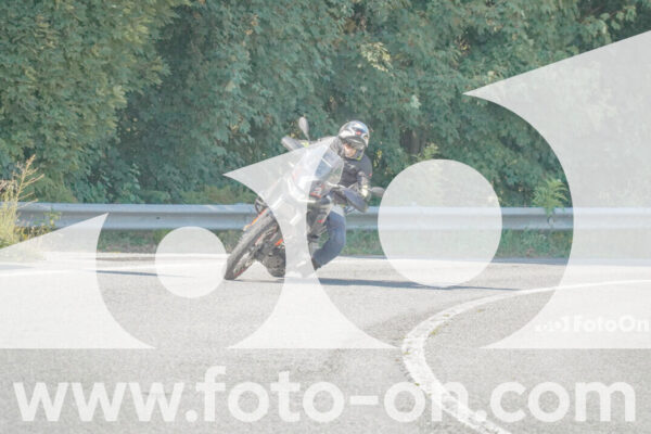<h1 class="product-title">thumb_FF109988</h1>