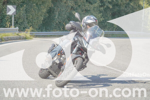 <h1 class="product-title">thumb_FF109990_1</h1>