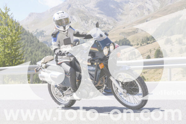 <h1 class="product-title">thumb_GD14062</h1>