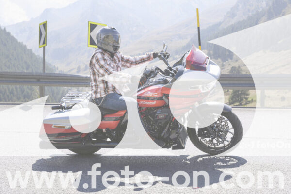 <h1 class="product-title">thumb_GD14403</h1>