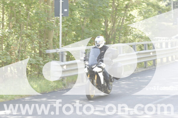 <h1 class="product-title">thumb_MAC2882</h1>