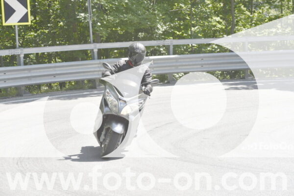 <h1 class="product-title">thumb_MAC3047</h1>