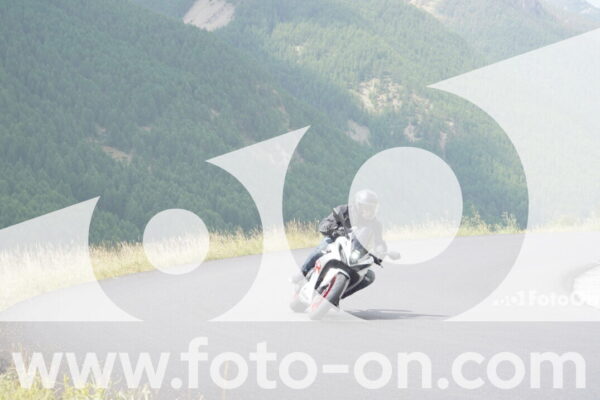 <h1 class="product-title">thumb_SNY05099</h1>