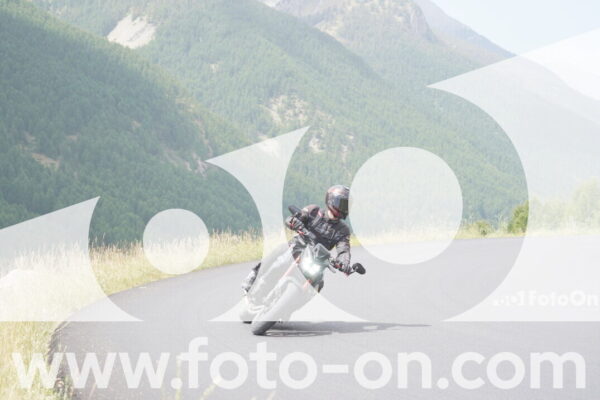 <h1 class="product-title">thumb_SNY05114</h1>