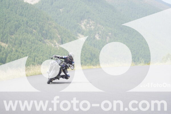 <h1 class="product-title">thumb_SNY05160</h1>