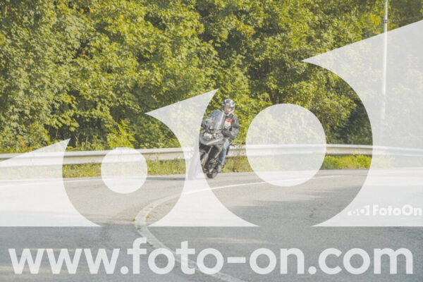 <h1 class="product-title">thumb_FF103329</h1>
