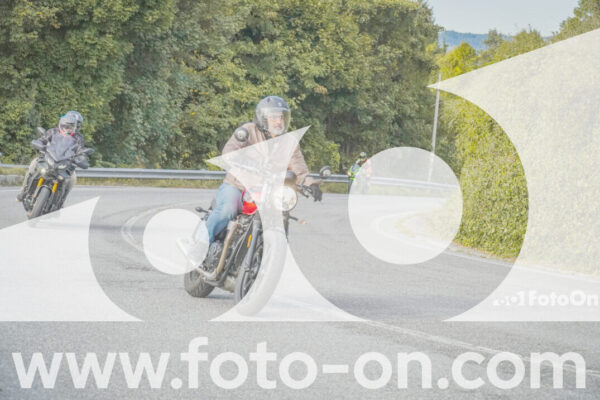 <h1 class="product-title">thumb_FF103582</h1>