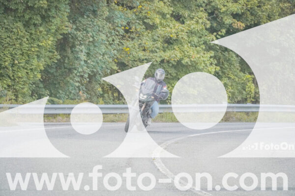 <h1 class="product-title">thumb_FF103624</h1>