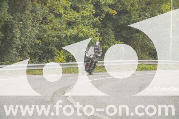 <h1 class="product-title">thumb_FF103635</h1>