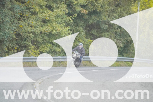 <h1 class="product-title">thumb_FF103643</h1>