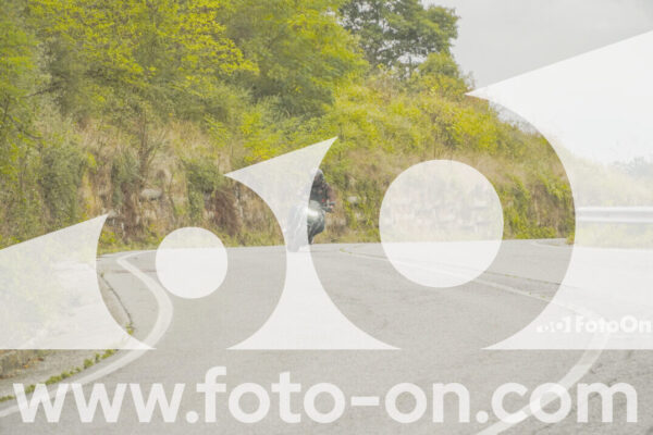 <h1 class="product-title">thumb_FF103809</h1>