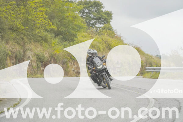 <h1 class="product-title">thumb_FF103829</h1>
