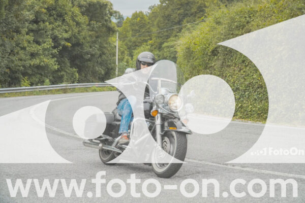 <h1 class="product-title">thumb_FF103903</h1>