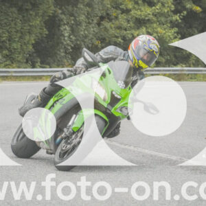 thumb_FF103930